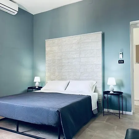 Manca Lägenhetshotell 4*