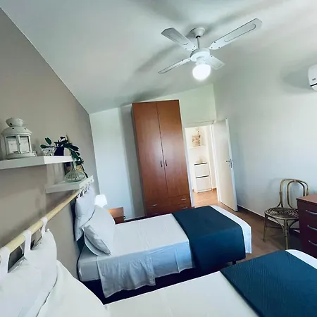 Manca Hotel apartamentowy Marina di Palma