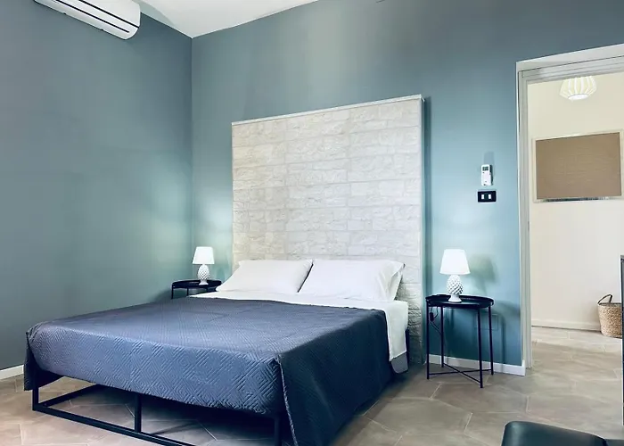 Manca Aparthotel 4*